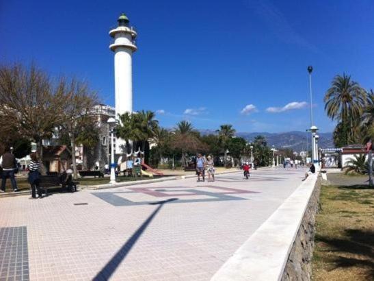 Apartamento Maranon Apartment Torre Del Mar Luaran gambar